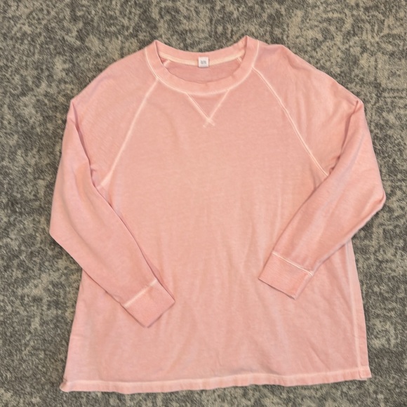 Old Navy Maternity Vintage Nursing Sweatshirt in Sweet Dahlia - Picture 2 of 9